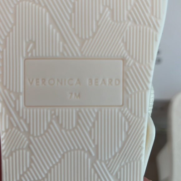 Veronica Beard Salva Jelly Sandals NIB Size 7 - Picture 7 of 7